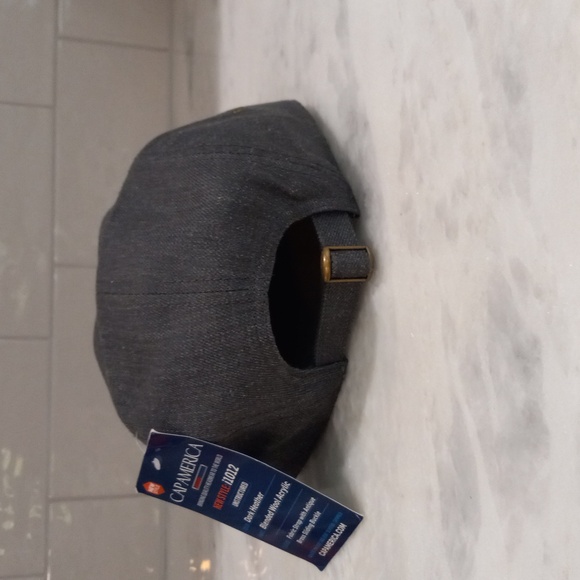 Men's Cap - Picture 2 of 12